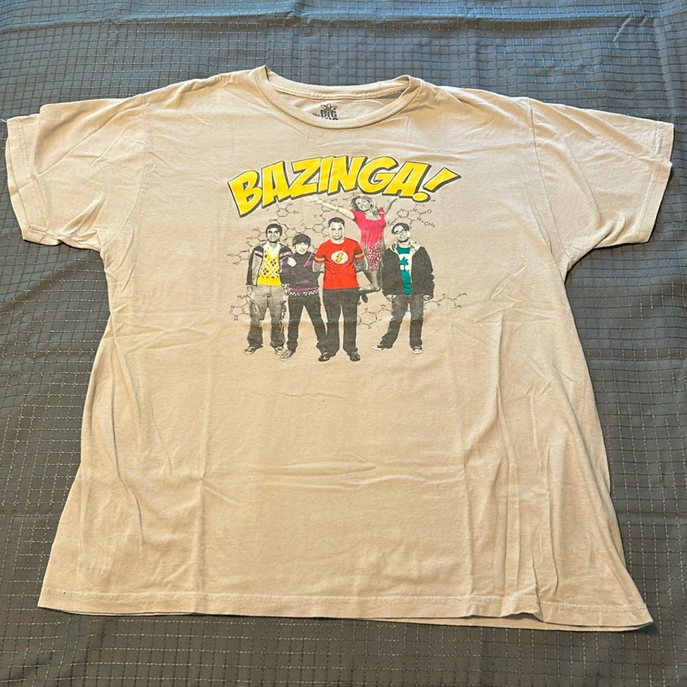 Big Bang Theory XL gray shirt. Bazinga!!!!  Unisex